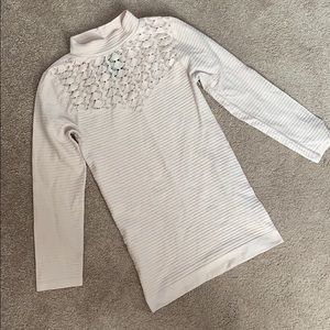 Bebe’s 3/4 sleeve turtleneck bodycon